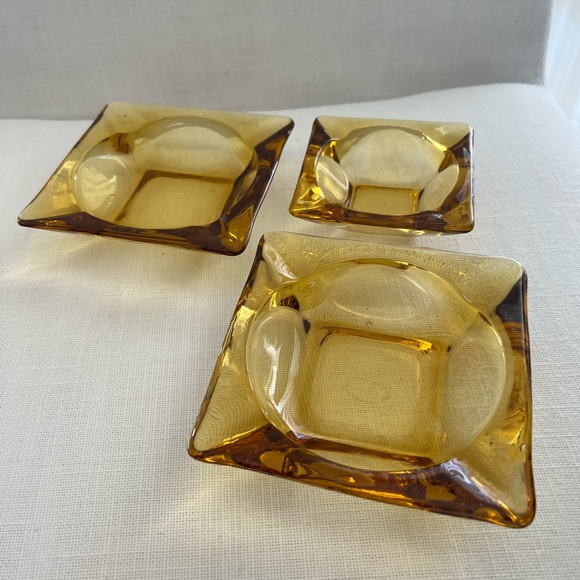 Accents Vintage Moroccan Square Amber Glass Ashtrays Set Of 3 Poshmark